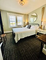 Inn at Gifford House