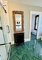 Inn at Gifford House