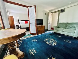 Inn at Gifford House