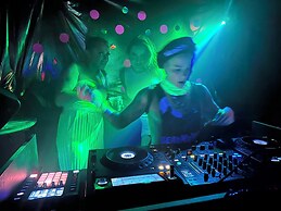 Inn at Gifford House