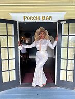 Inn at Gifford House