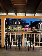 Inn at Gifford House