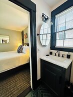 Inn at Gifford House