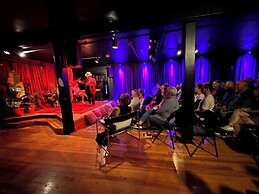 Inn at Gifford House