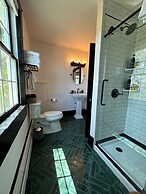 Inn at Gifford House