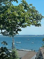 Inn at Gifford House