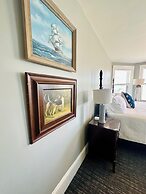 Inn at Gifford House