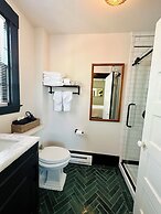 Inn at Gifford House