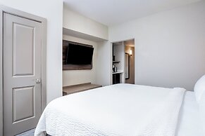 Holiday Inn Express & Suites Ormond Beach - North Daytona by IHG