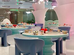 Hualuxe Sanya Yalong Bay Resort