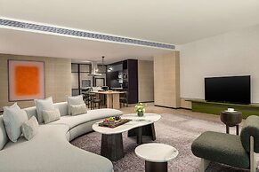 Hualuxe Sanya Yalong Bay Resort