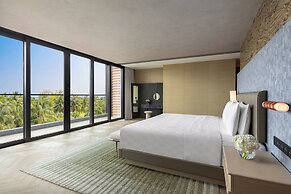 Hualuxe Sanya Yalong Bay Resort