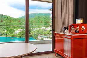 Hualuxe Sanya Yalong Bay Resort