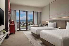 Hualuxe Sanya Yalong Bay Resort