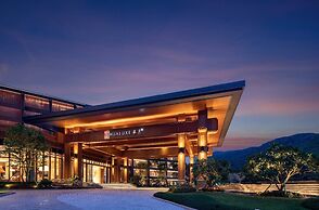 Hualuxe Sanya Yalong Bay Resort