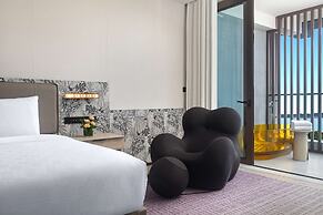 Hualuxe Sanya Yalong Bay Resort