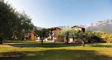 Ariadni Hotel Bungalows