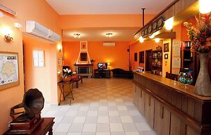 Ariadni Hotel Bungalows