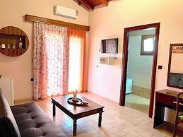 Ariadni Hotel Bungalows