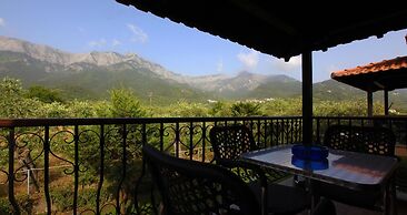 Ariadni Hotel Bungalows