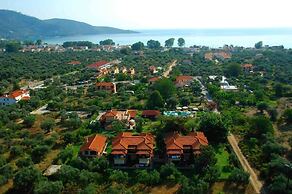 Ariadni Hotel Bungalows