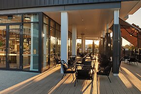 Hilton Garden Inn Busselton