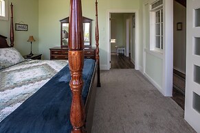 Big River Escape Grandview Manse