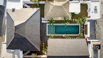 Villa Parasol by Alfred in Bali