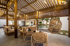 Villa Parasol by Alfred in Bali