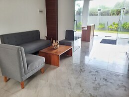 Canela Resort Kabalana