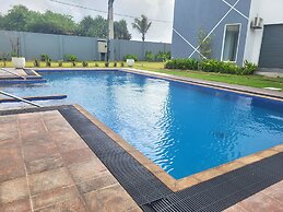 Canela Resort Kabalana