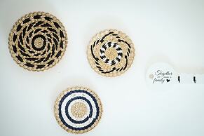 Charming 2BR in Haifa by Sea N' Rent