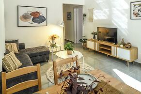 Charming 2BR in Haifa by Sea N' Rent