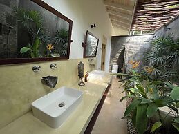 Claire Villa by Younger Villas & Resorts