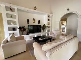 Claire Villa by Younger Villas & Resorts