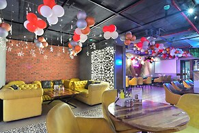 Hotel Oak plaza New Delhi