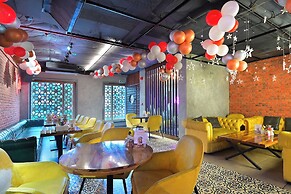 Hotel Oak plaza New Delhi