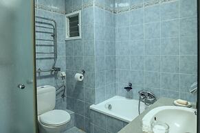 3BR SeaView Apt by the Beach by SeaNRent