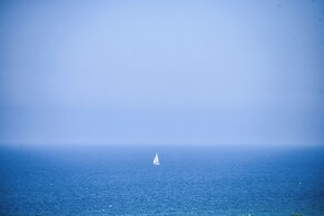 3BR SeaView Apt by the Beach by SeaNRent