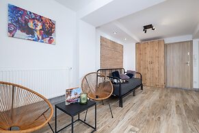 Studio Moniuszki Kraków by Renters