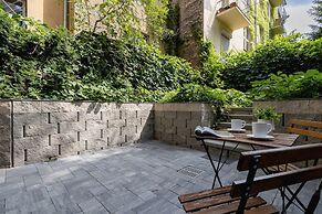 Studio Moniuszki Kraków by Renters