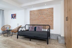 Studio Moniuszki Kraków by Renters