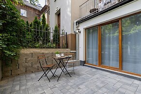 Studio Moniuszki Kraków by Renters