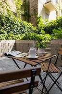 Studio Moniuszki Kraków by Renters