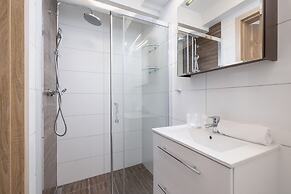 Studio Moniuszki Kraków by Renters