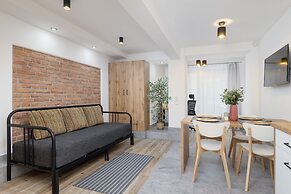Studio Moniuszki Kraków by Renters
