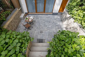 Studio Moniuszki Kraków by Renters