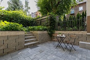 Studio Moniuszki Kraków by Renters