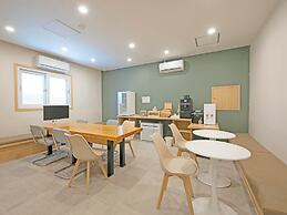 Hotel Leo