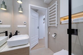 Dietla Apartment Cracow by Renters